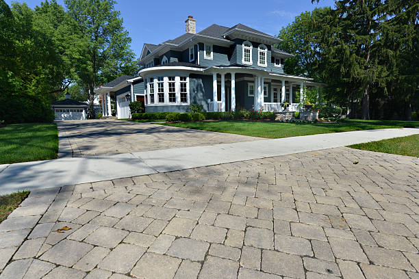 Reasons to Select Us for Your Driveway Paving Requirements in The Meadows, FL